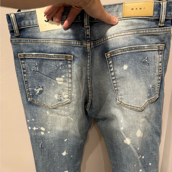 MNML men’s ripped/ paint splatter jeans size 31 NWT - Picture 2 of 4